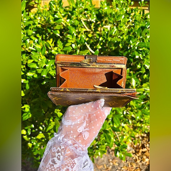 Sold - Picture 11 of 13